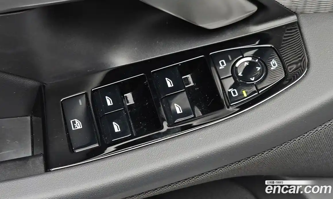 BMW 5 серия 2025 2.0 автомат (гидро), фото 30