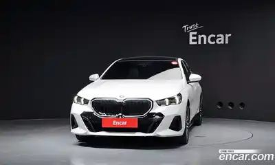 BMW 5 серия 2025 2.0 автомат (гидро), миниатюра 3