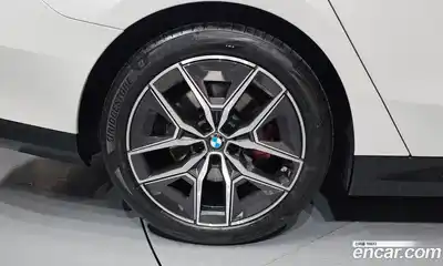 BMW 5 серия 2025 2.0 автомат (гидро), миниатюра 5