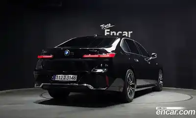 BMW 7 серия 2024 3.0 автомат (гидро), миниатюра 2