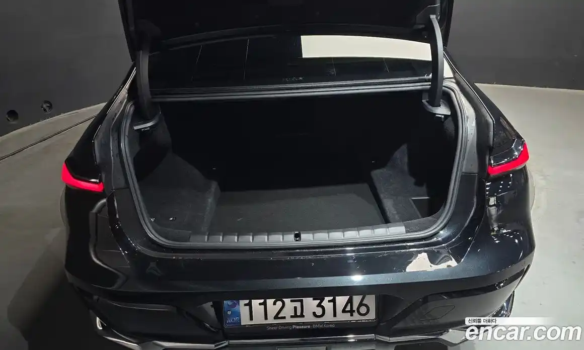 BMW 7 серия 2024 3.0 автомат (гидро), фото 30
