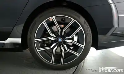 BMW 7 серия 2024 3.0 автомат (гидро), миниатюра 7