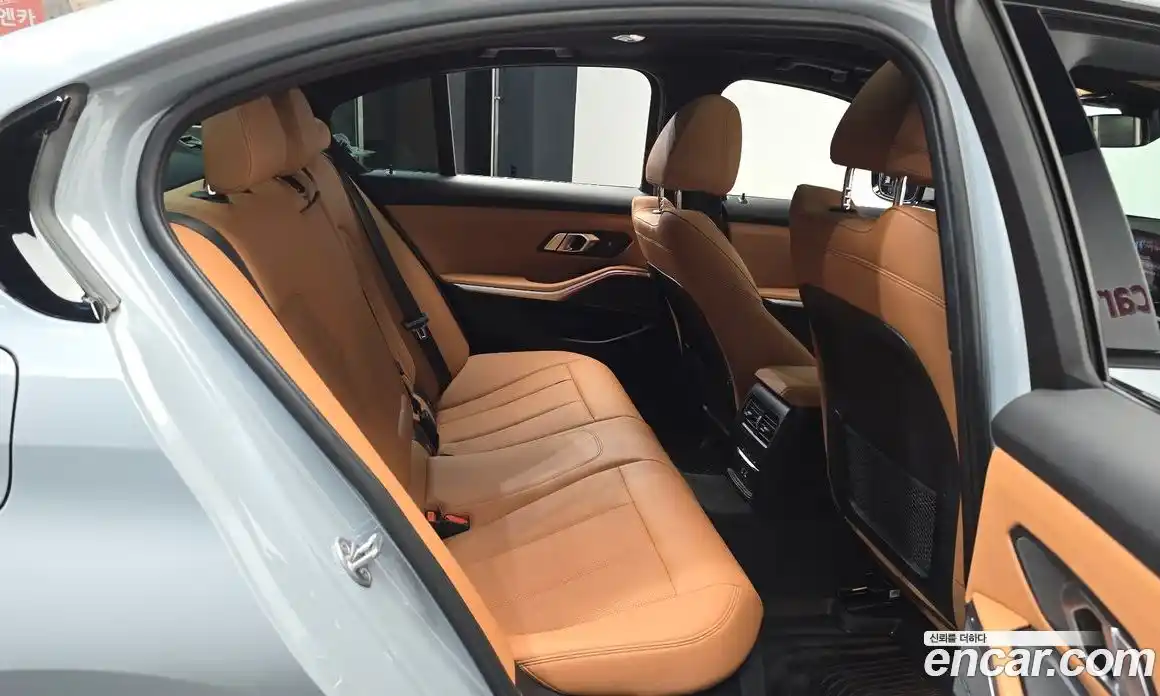 BMW 3 серия 2023 2.0 автомат (гидро), фото 17
