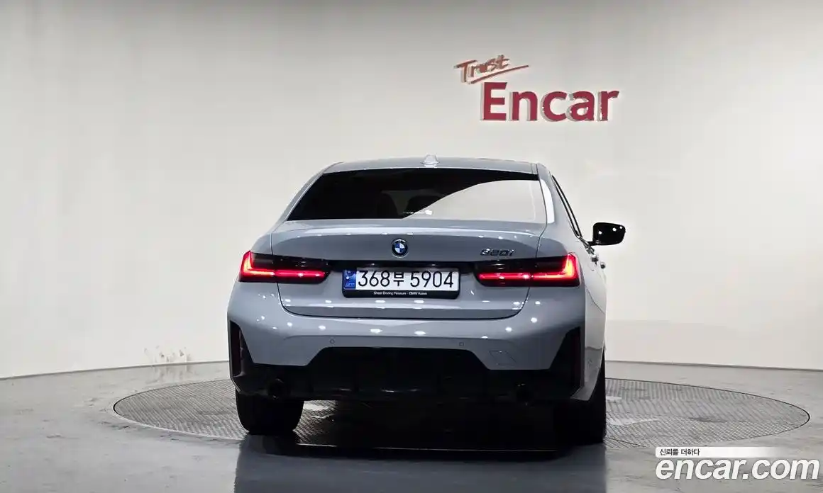 BMW 3 серия 2023 2.0 автомат (гидро), фото 4