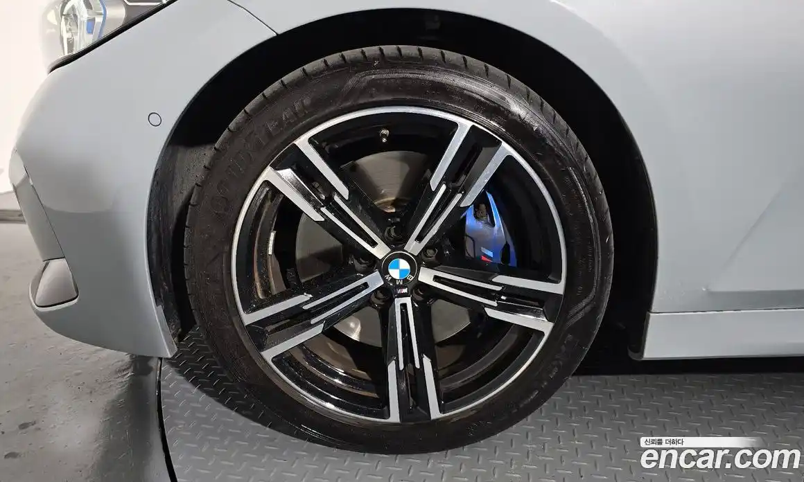 BMW 3 серия 2023 2.0 автомат (гидро), фото 5