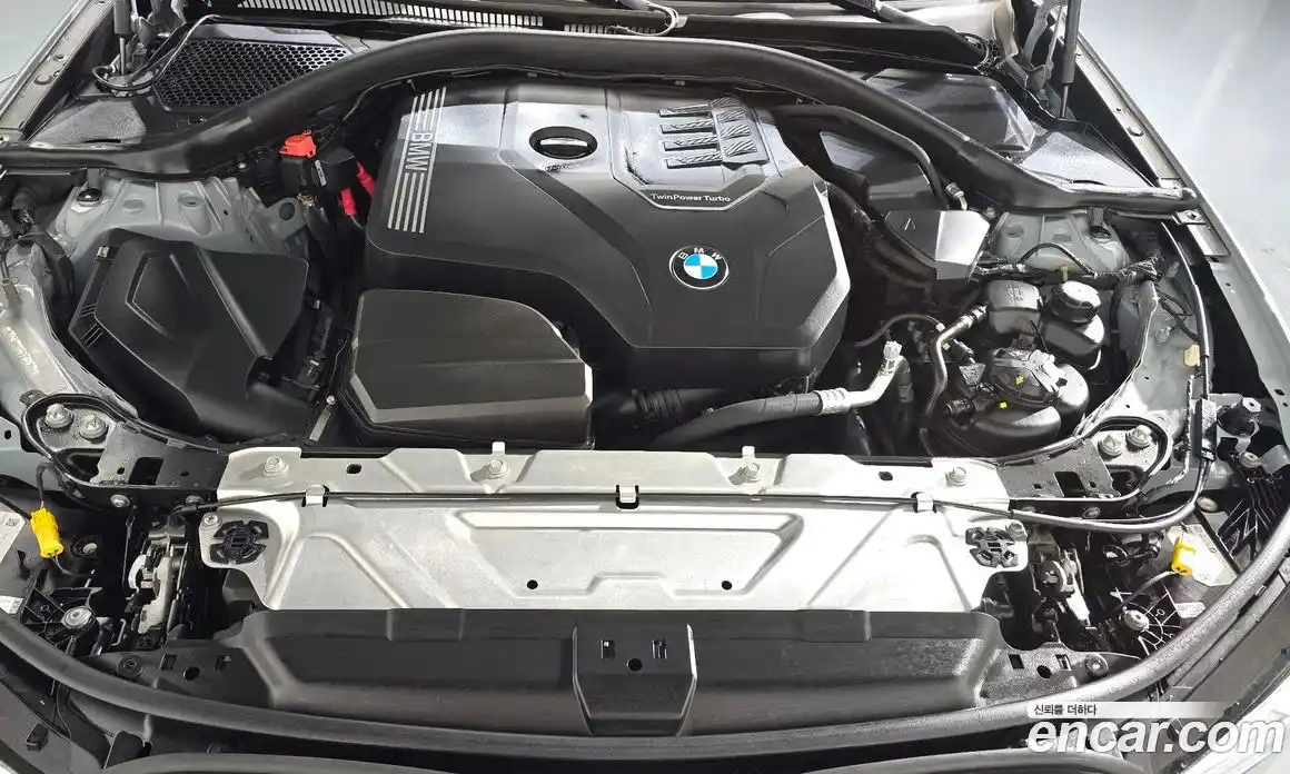 BMW 3 серия 2023 2.0 автомат (гидро), фото 6