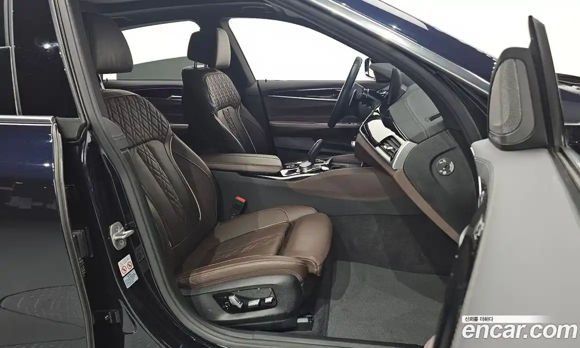 BMW 6 серия 2021 3.0 автомат (гидро), фото 13