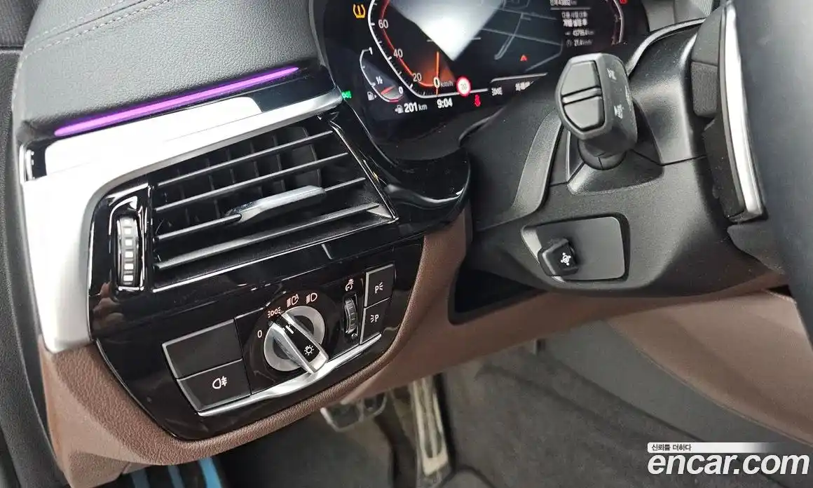 BMW 6 серия 2021 3.0 автомат (гидро), фото 27
