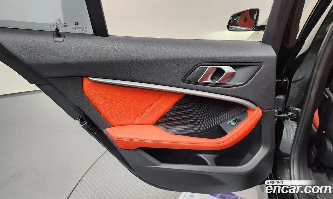 BMW 1 серия 2022 2.0 автомат (гидро), фото 15