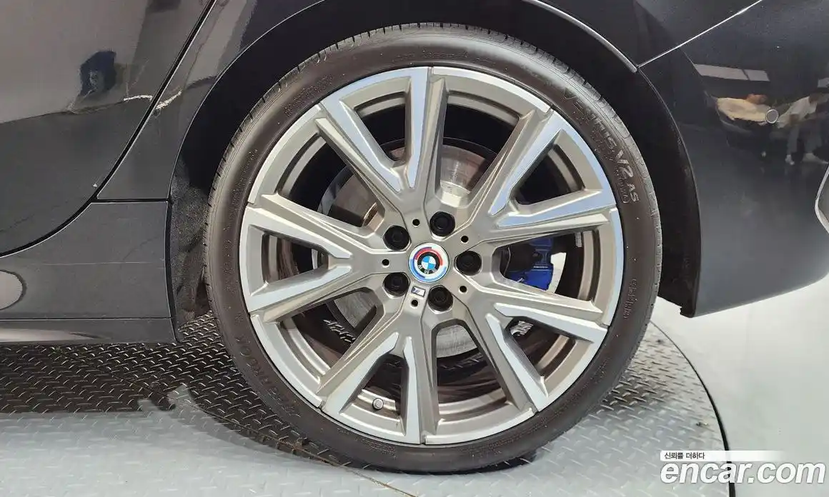 BMW 1 серия 2022 2.0 автомат (гидро), фото 7