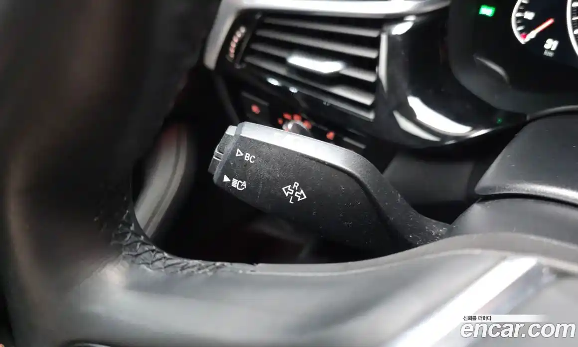 BMW 5 серия 2019 2.0 автомат (гидро), фото 26
