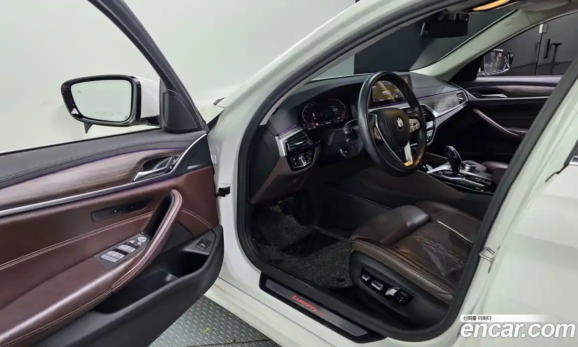 BMW 5 серия 2019 2.0 автомат (гидро), фото 13