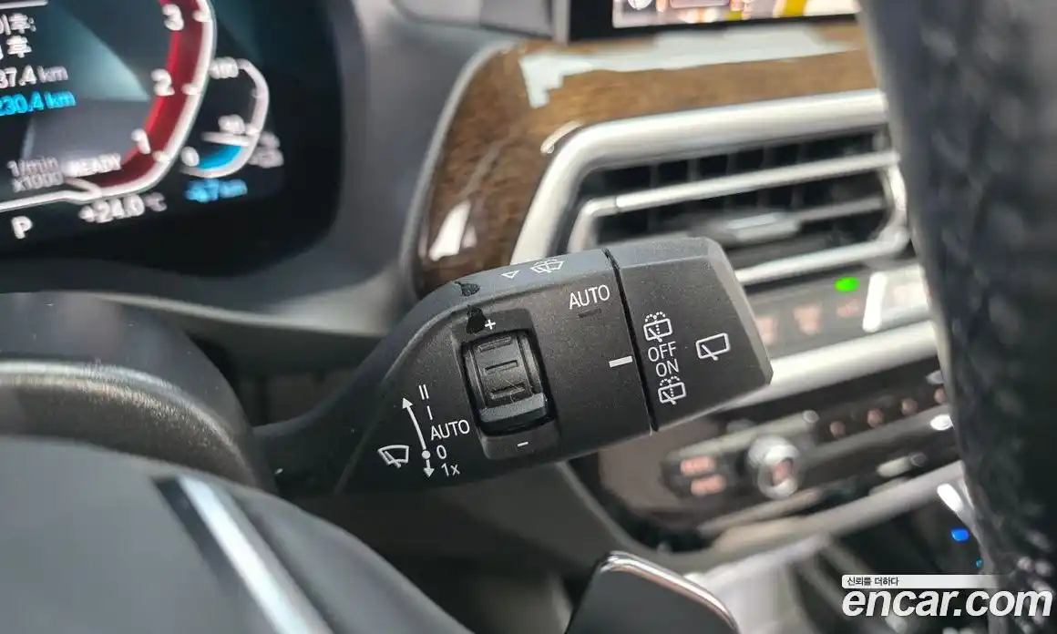 BMW X3 2021 2.0 автомат (гидро), фото 27