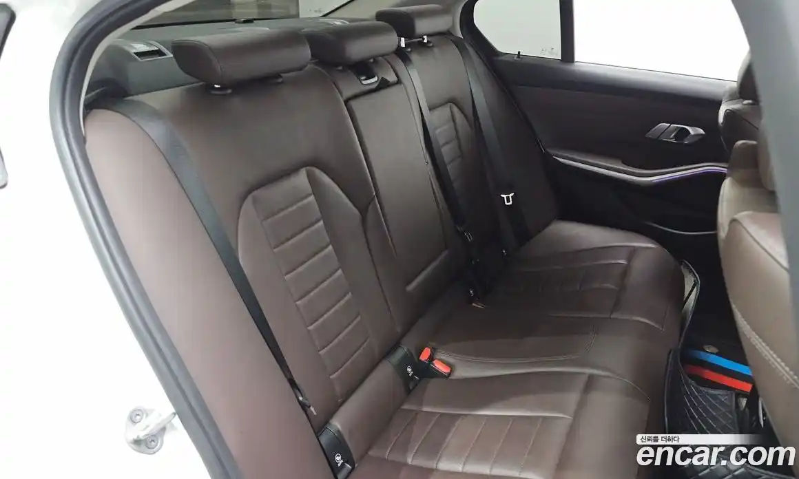 BMW 3 серия 2021 2.0 автомат (гидро), фото 30
