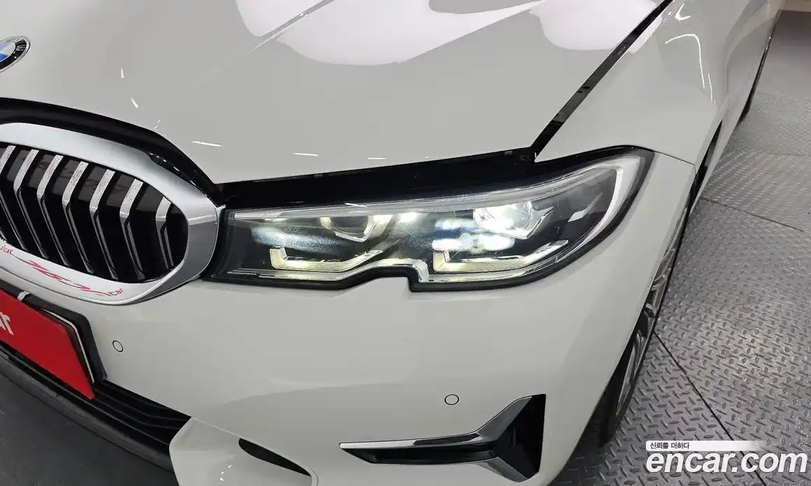 BMW 3 серия 2021 2.0 автомат (гидро), фото 8