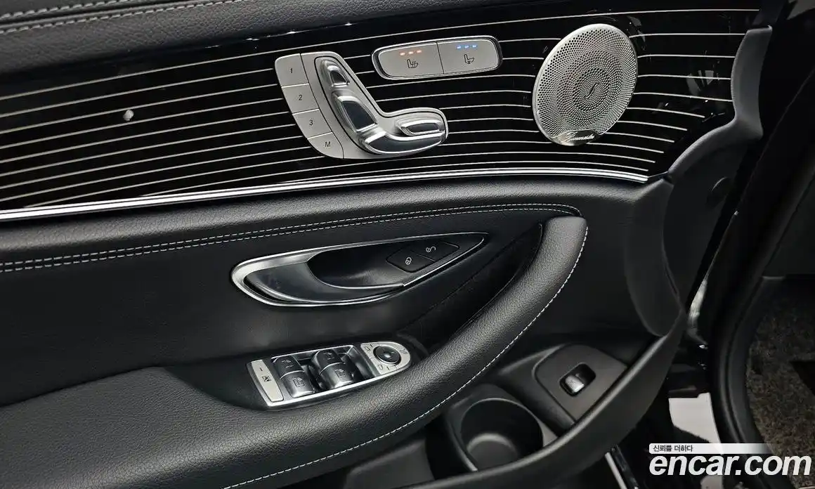 Mercedes-Benz E-Class 2023 3.0 автомат (гидро), фото 22