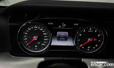 Mercedes-Benz E-Class 2018 2.0 автомат (гидро), миниатюра 11
