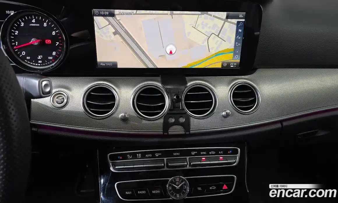 Mercedes-Benz E-Class 2018 2.0 автомат (гидро), фото 18