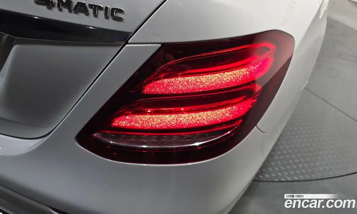 Mercedes-Benz E-Class 2018 2.0 автомат (гидро), фото 9