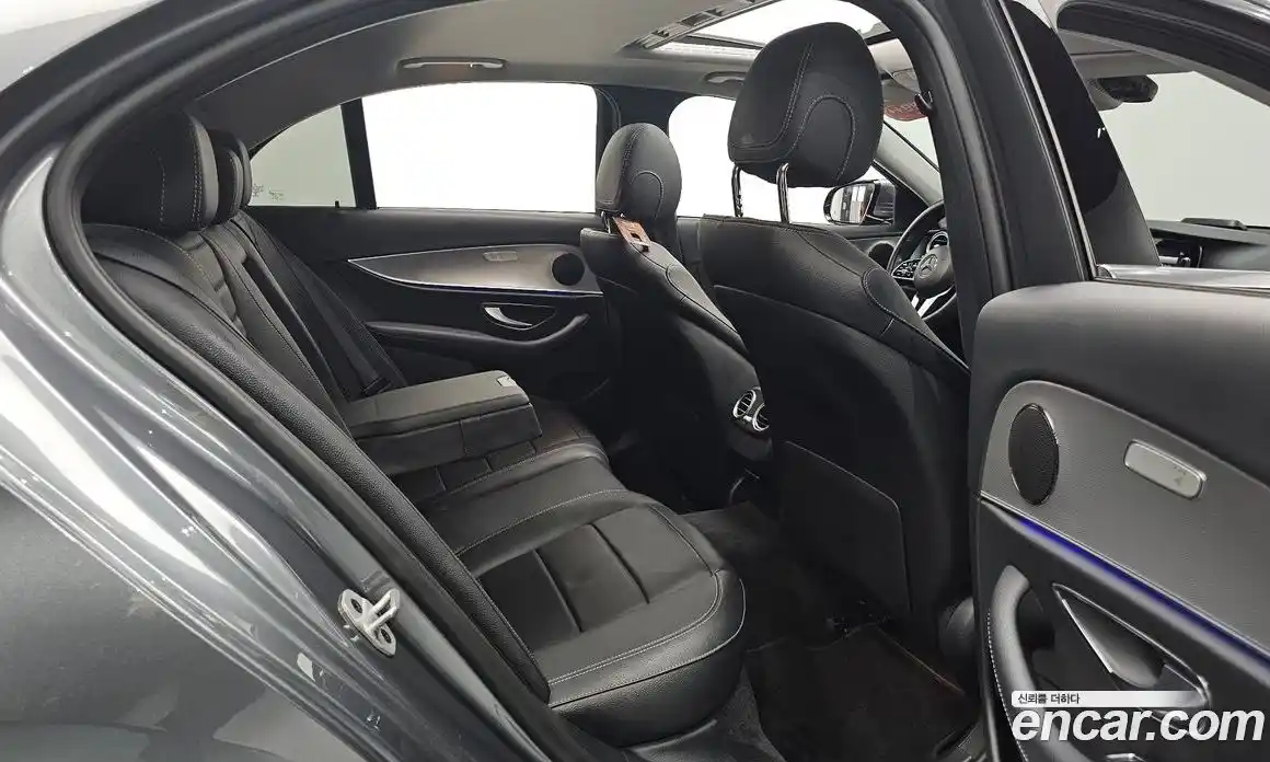 Mercedes-Benz E-Class 2018 2.0 автомат (гидро), фото 15