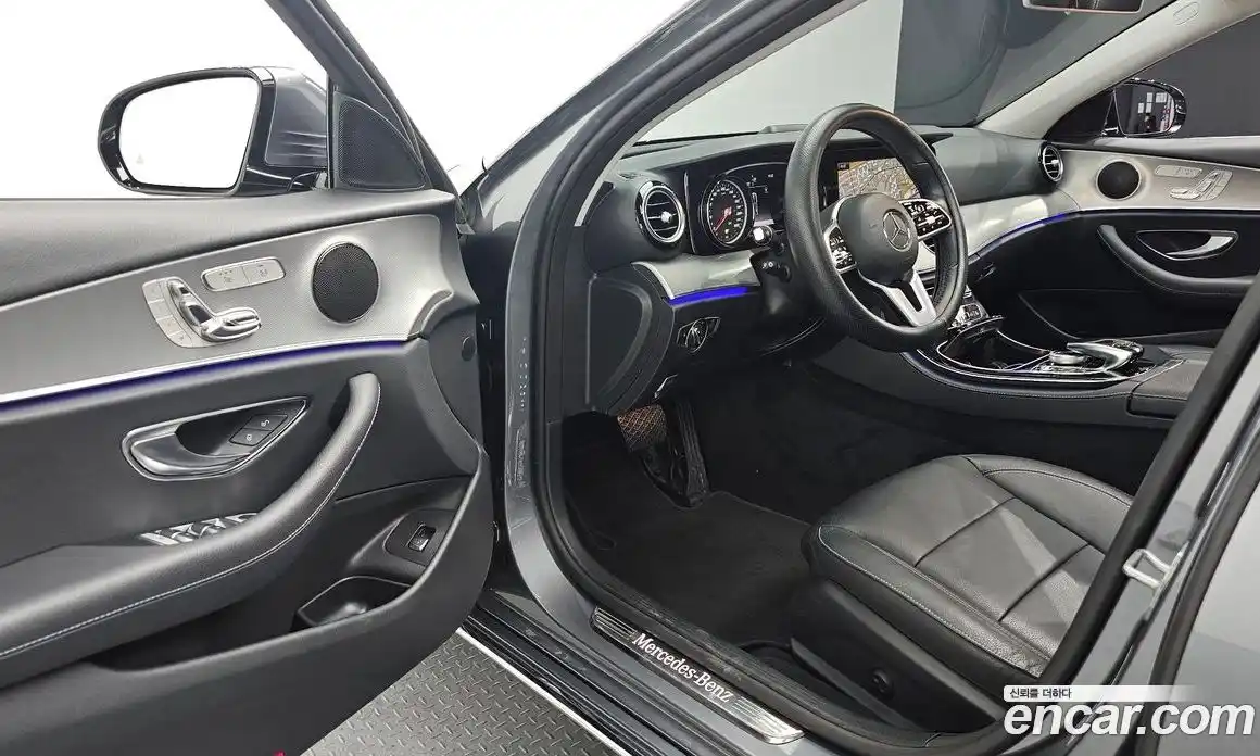 Mercedes-Benz E-Class 2018 2.0 автомат (гидро), фото 16