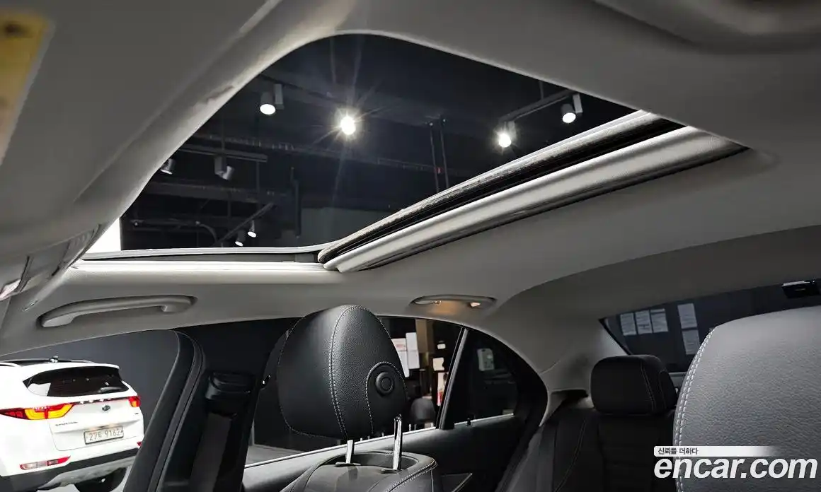 Mercedes-Benz E-Class 2018 2.0 автомат (гидро), фото 24