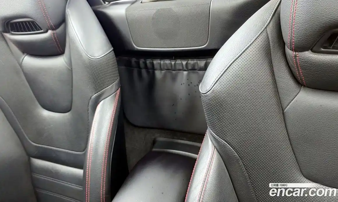 Mercedes-Benz SLC-Class 2017 2.0 гидро, фото 16 Mercedes-Benz SLC-Class 2017 2.0 гидро, фото 16