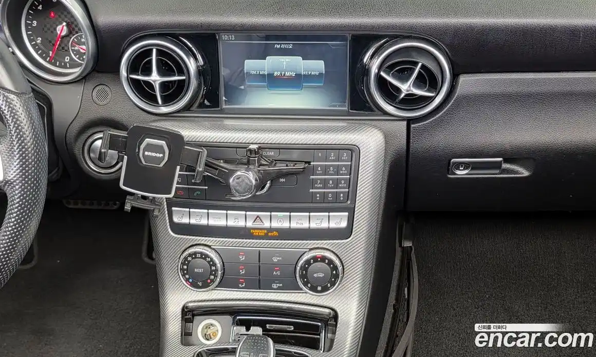 Mercedes-Benz SLC-Class 2017 2.0 гидро, фото 19 Mercedes-Benz SLC-Class 2017 2.0 гидро, фото 19