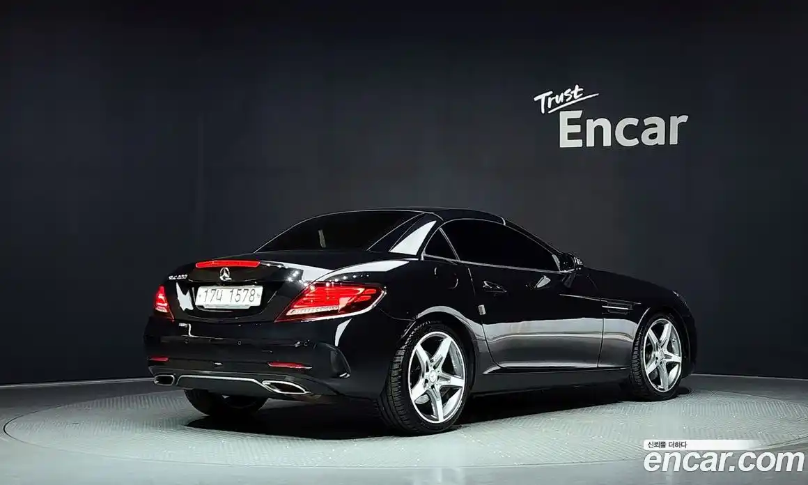 Mercedes-Benz SLC-Class 2017 2.0 гидро, фото 28 Mercedes-Benz SLC-Class 2017 2.0 гидро, фото 28