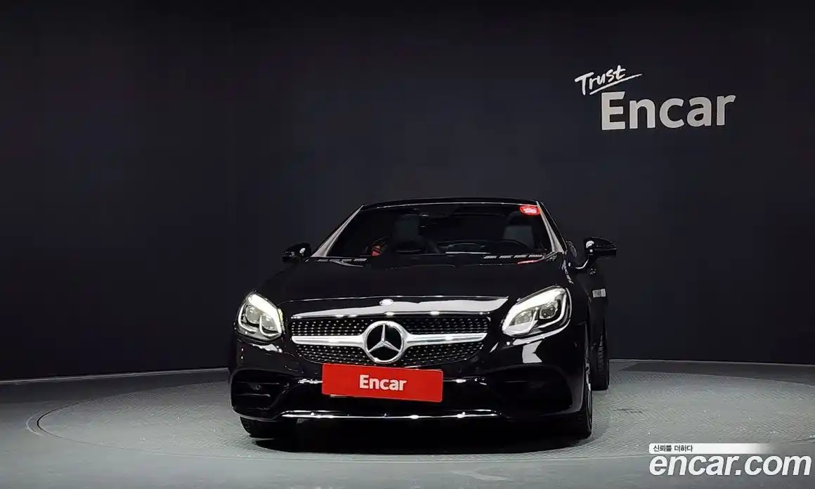 Mercedes-Benz SLC-Class 2017 2.0 гидро, фото 31 Mercedes-Benz SLC-Class 2017 2.0 гидро, фото 31