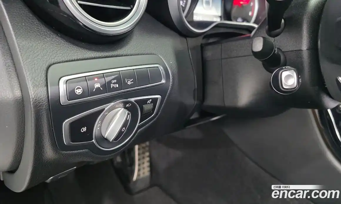 Mercedes-Benz C-Class 2018 2.0 гидро, фото 16 Mercedes-Benz C-Class 2018 2.0 гидро, фото 16