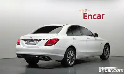 Mercedes-Benz C-Class 2018 2.0 гидро, миниатюра 2 Mercedes-Benz C-Class 2018 2.0 гидро, миниатюра 2