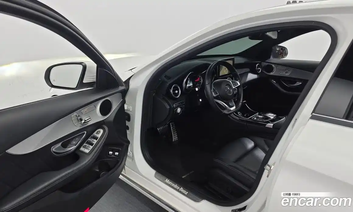 Mercedes-Benz C-Class 2018 2.0 гидро, фото 10 Mercedes-Benz C-Class 2018 2.0 гидро, фото 10