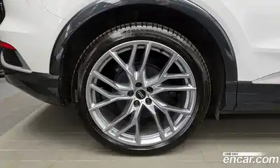 Audi Q4 e-tron 2025 0.2 автомат (гидро), миниатюра 5