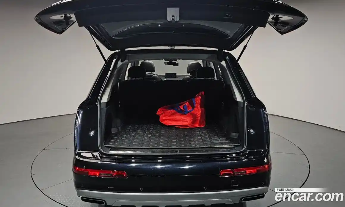 Audi Q7 2019 2.0 автомат (гидро), фото 25