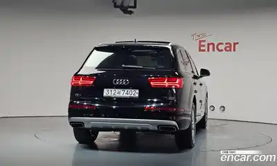 Audi Q7 2019 2.0 автомат (гидро), миниатюра 3