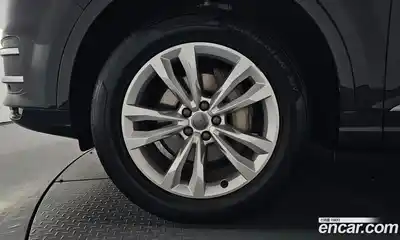 Audi Q7 2019 2.0 автомат (гидро), миниатюра 4