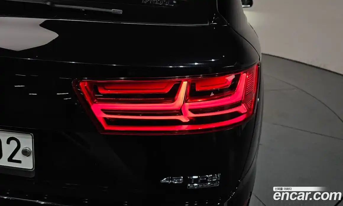 Audi Q7 2019 2.0 автомат (гидро), фото 8