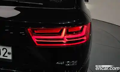 Audi Q7 2019 2.0 автомат (гидро), миниатюра 8