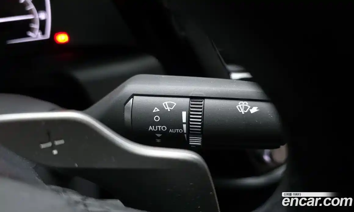 Lexus ES 2025 2.5 автомат (гидро), фото 32