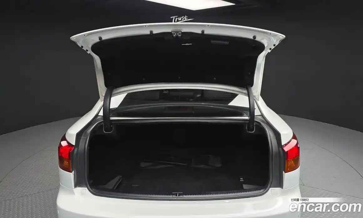 Lexus IS 2008 2.5 автомат (гидро), фото 20 Lexus IS 2008 2.5 автомат (гидро), фото 20