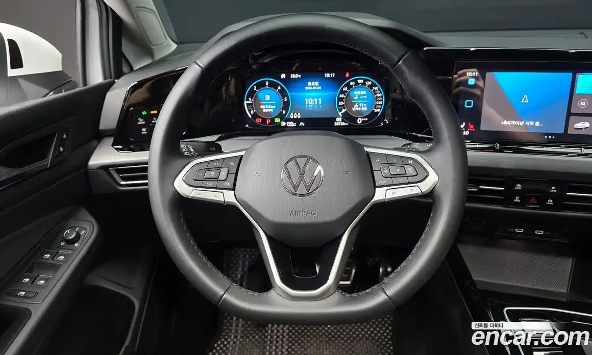Volkswagen Golf 2024 2.0 автомат (гидро), фото 18