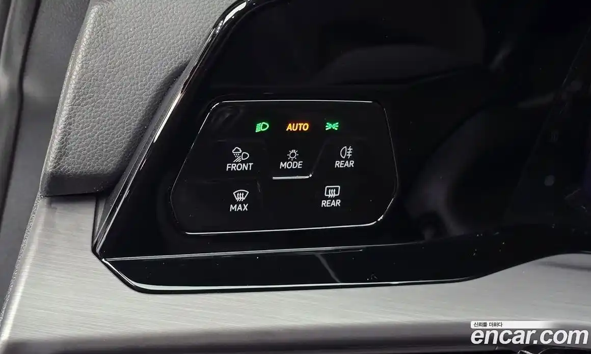 Volkswagen Golf 2024 2.0 автомат (гидро), фото 20