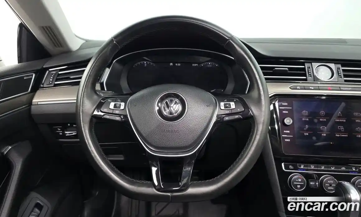 Volkswagen Arteon 2019 2.0 автомат (гидро), фото 13