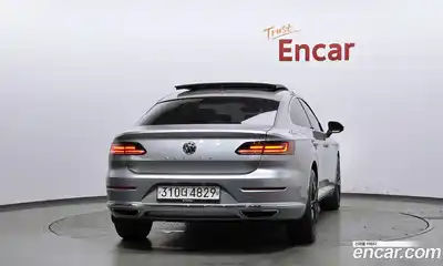 Volkswagen Arteon 2019 2.0 автомат (гидро), миниатюра 4