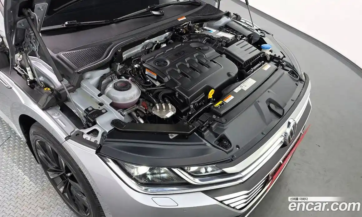 Volkswagen Arteon 2019 2.0 автомат (гидро), фото 6
