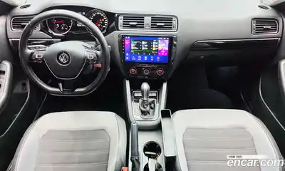 Volkswagen Jetta 2015 2.0 автомат (гидро), миниатюра 7