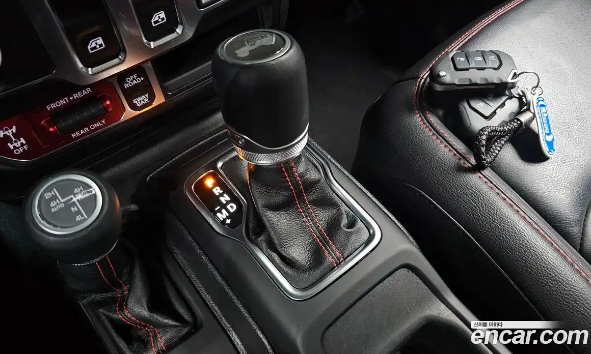 Jeep Wrangler 2023 2.0 автомат (гидро), фото 12