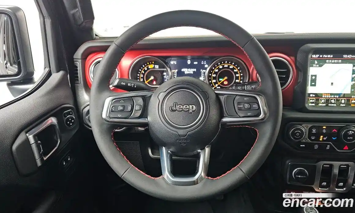 Jeep Wrangler 2023 2.0 автомат (гидро), фото 19
