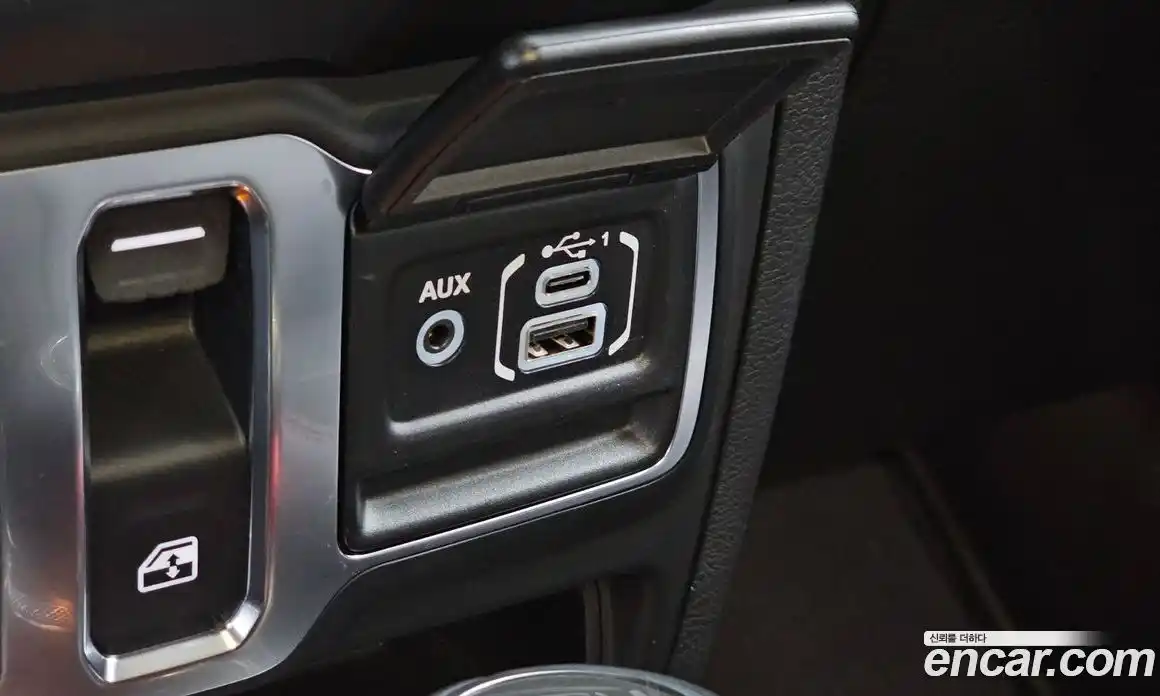 Jeep Wrangler 2023 2.0 автомат (гидро), фото 25